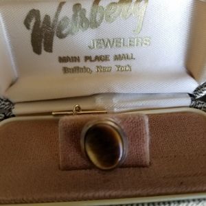 New Vintage Men's Tiger's eye tie tack/pin